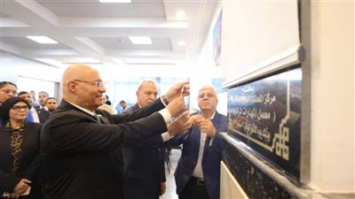 وزير التعليم العالي يتفقد مشروع إنشاء مستشفى بنها الجامعي الجديد  