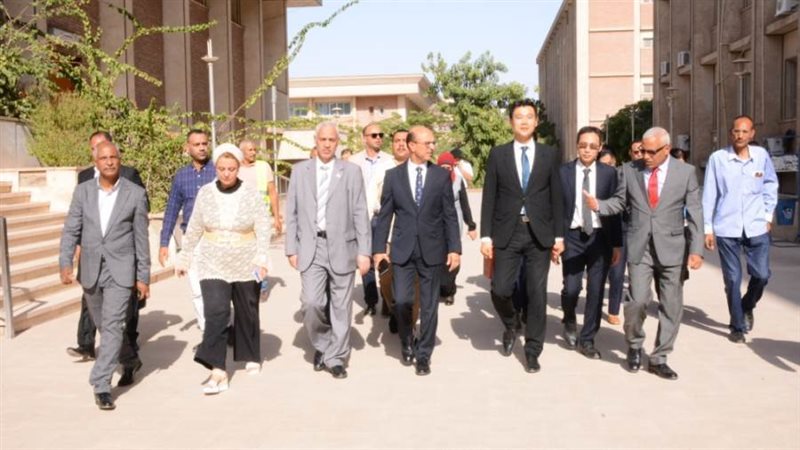 جامعة أسيوط