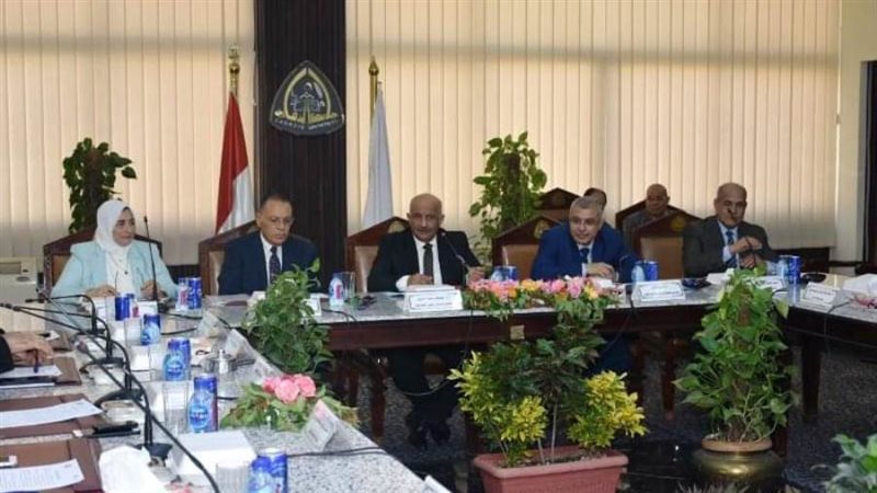 جانب من اجتماع مجلس