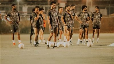 جلسة مع حارسي المرمى وجوانب فنية في المران المسائي للإسماعيلي 