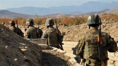 أذربيجان وجورجيا يبحثان تطوير آفاق التعاون العسكري بين البلدين