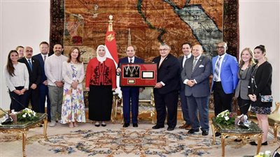 الرئيس السيسي: الجائزة الدولية للأولمبياد الخاص تعكس تقدير جهود مصر في تجسيد الرسالة الإنسانية تجاه ذوي الهمم