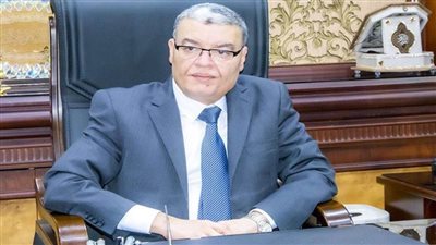 بدءا من الغد تطبيق مواعيد فتح وغلق المحلات والمطاعم العامة وفقا للتوقيت الشتوي بالمنيا