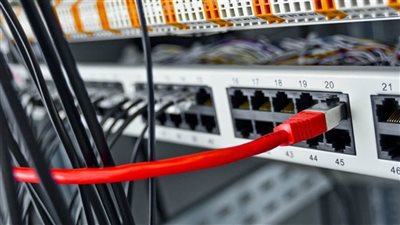 وزارة الاتصالات العراقية تنفي مزاعم قطع خدمة الإنترنت