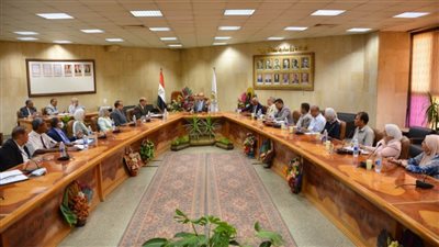 المنشاوي يُعلن استعداد جامعة أسيوط الأهلية لاستقبال طلابها السبت المقبل