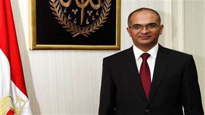 نائب وزير الإسكان يبحث سبل التعاون مع الاتحاد الأوروبي بشأن الخطة الاستراتيجية لمحطات التحلية