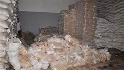 ضبط 8 أطنان مكرونة فى مخزن قبل بيعها فى السوق السوداء بالقليوبية 