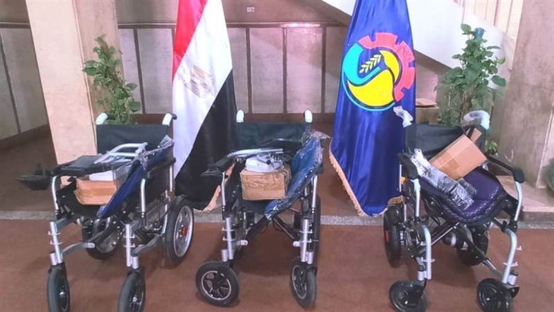 توزيع 45 جهازا تعويضيا