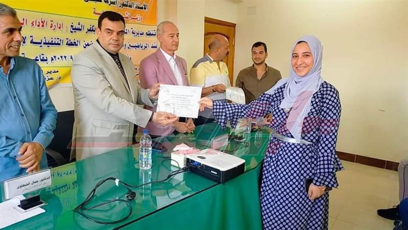 خلال التكريم