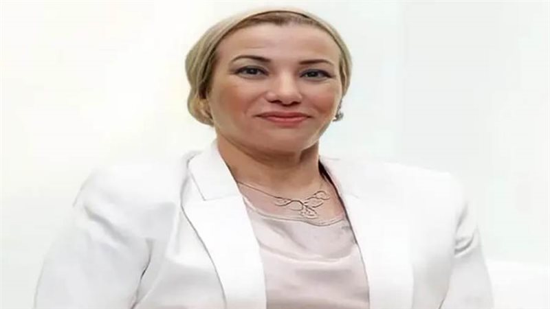 وزيرة البيئة الدكتورة