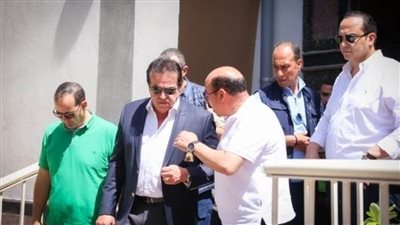 وزير الصحة يشيد بكفاءة خدمات مركز تنمية أسرة «كوم أمبو» بأسوان