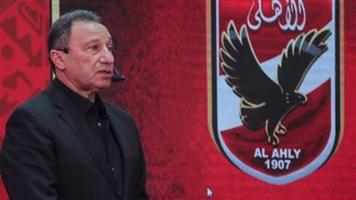 القلعة الحمراء تنعى ضحايا أحداث الشغب الكروي بإندونيسيا