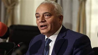 وزير التربية والتعليم يعزي في وفاة أخصائي صحافة في مقر عمله بشمال سيناء