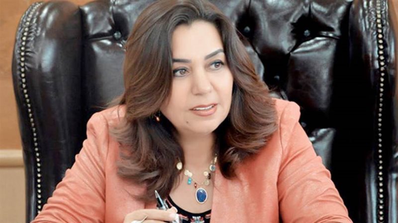 الدكتورة منال عوض