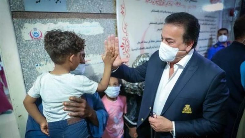 وزير الصحة في مستشفى