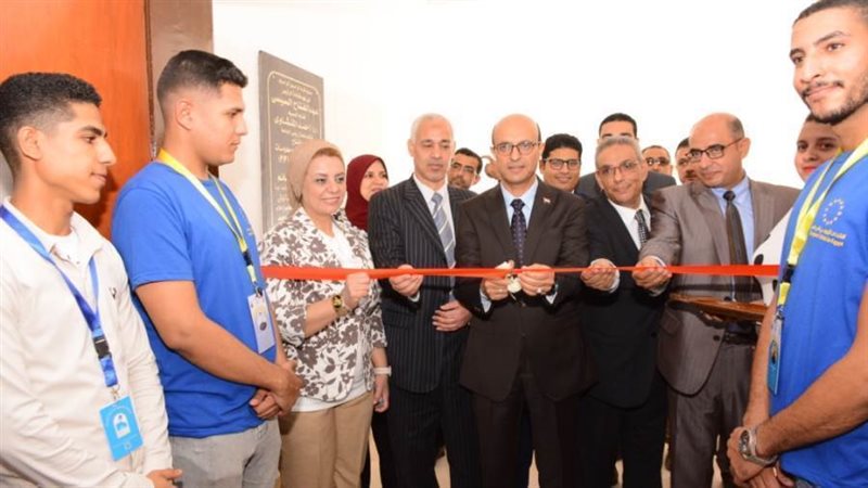 المنشاوى يفتتح مقر