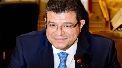 بعد فوزه برئاسة 