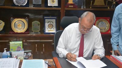 محافظ القليوبية يعتمد المشروعات المشاركة في المبادرة الوطنية للمشروعات الخضراء الذكية