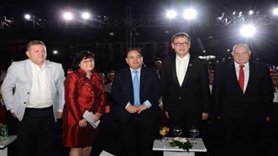 وزير المالية في حفل خريجي الألمانية: احلموا واجروا ورا حلمكم.. زمان حلمت وأصبحت وزير مالية مصر