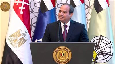 الرئيس السيسي: الإنسان المصري صانع الحضارة أكبر وأقوى من المساعي المضللة الكاذبة