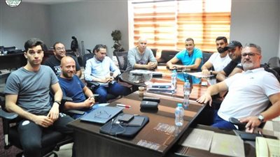 بركات يجتمع بالجهاز الفني للمنتخب الأولمبي لمناقشة ترتيبات المعسكر المقبل 