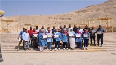 الآثار: برنامج تدريبي على أعمال الحفائر يقود للكشف عن مقبرة من العصر البطلمي بسوهاج