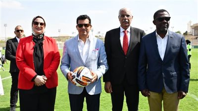 وزير الشباب والرياضة يفتتح البطولة الإفريقية للمدارس