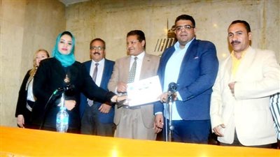 تفاصيل منتدى 