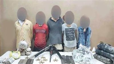 ضبط 5 عناصر إجرامية خطرة بالغربية وبحوزتهم مخدرات وأسلحة نارية 