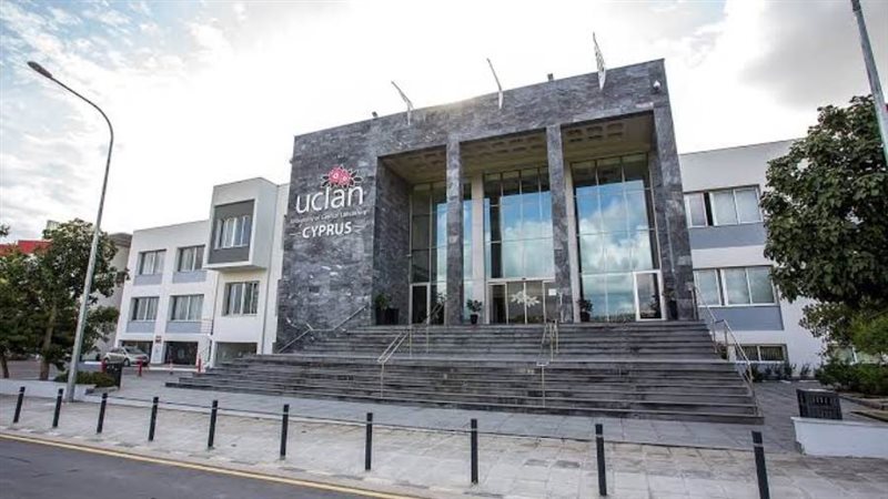 جامعة سنترال لانكشاير