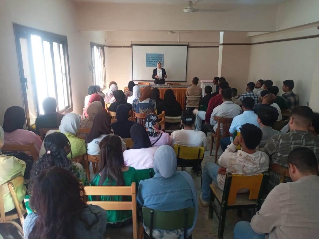 1001204014_2510220539421343