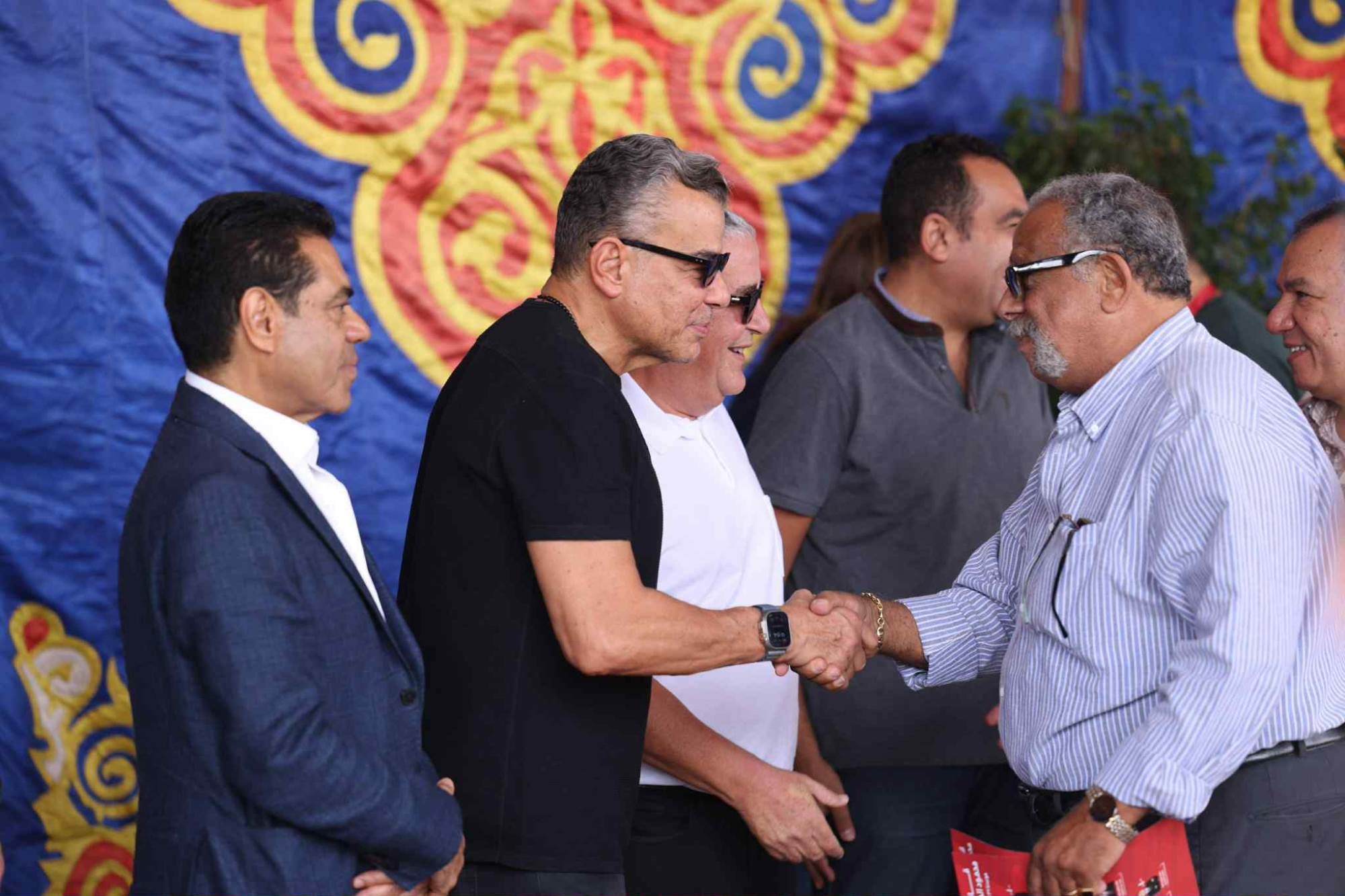 c10e3210-f692-42fa-835c-221c9632c6e7_2510311138504009