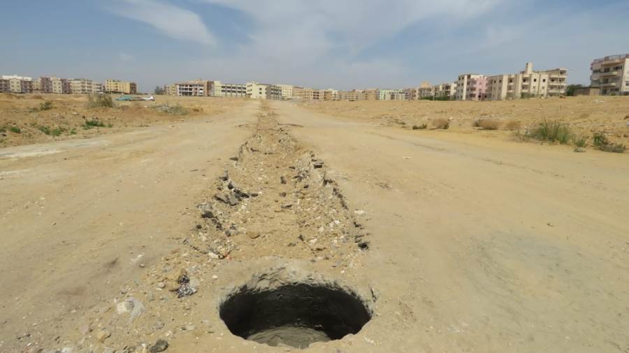 توصيل أعمال المرافق لـ95 قطعة أرض بمشروع بيت الوطن لأراضى المصريين العاملين بالخارج بمركز الحى التاسع بالعبور