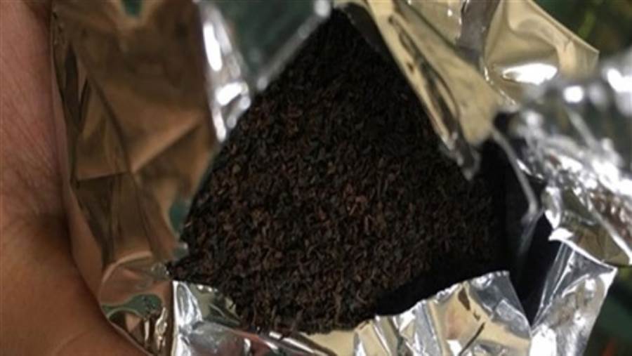 عبوة شاي مجهول المصدر بالإسكندرية