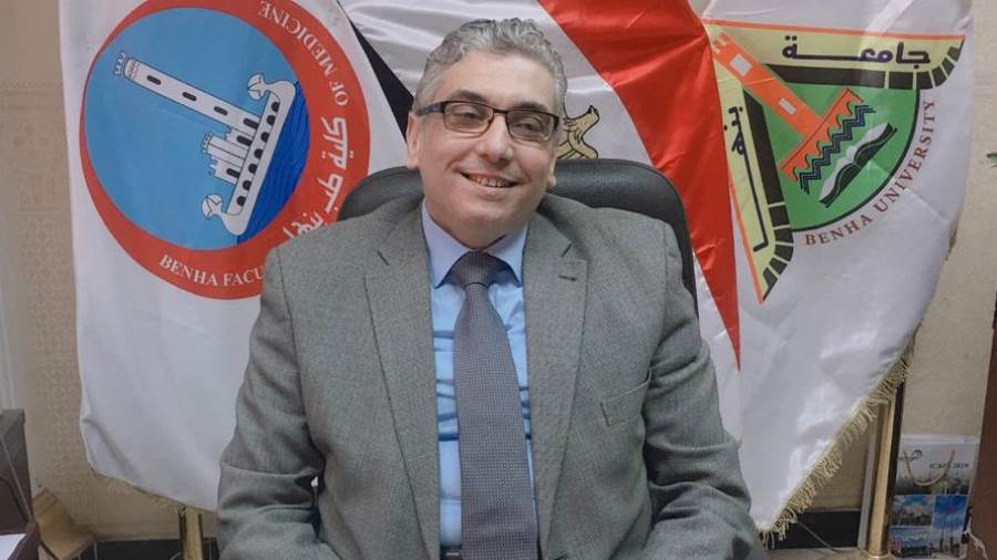 د. مصطفى القاضي عميد كلية طب بنها