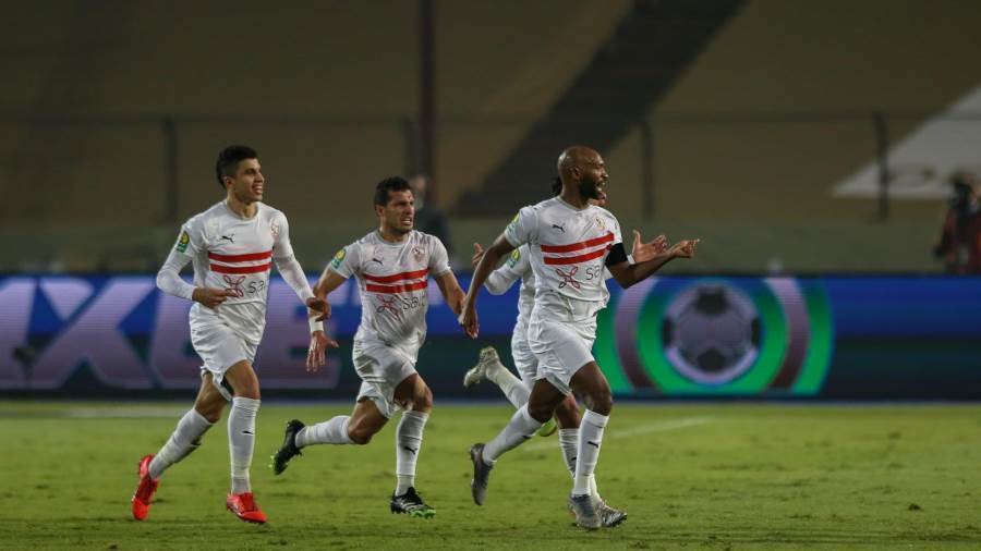 شيكابالا مع لاعبي الزمالك