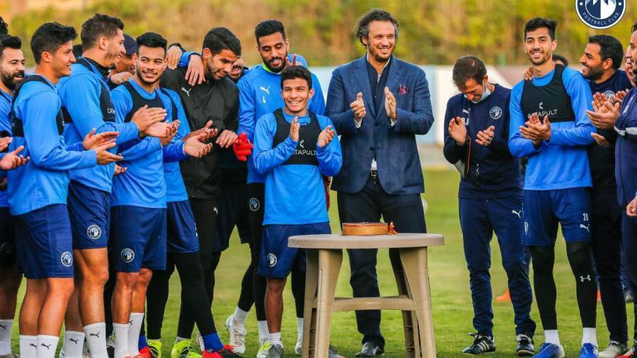 بيراميدز