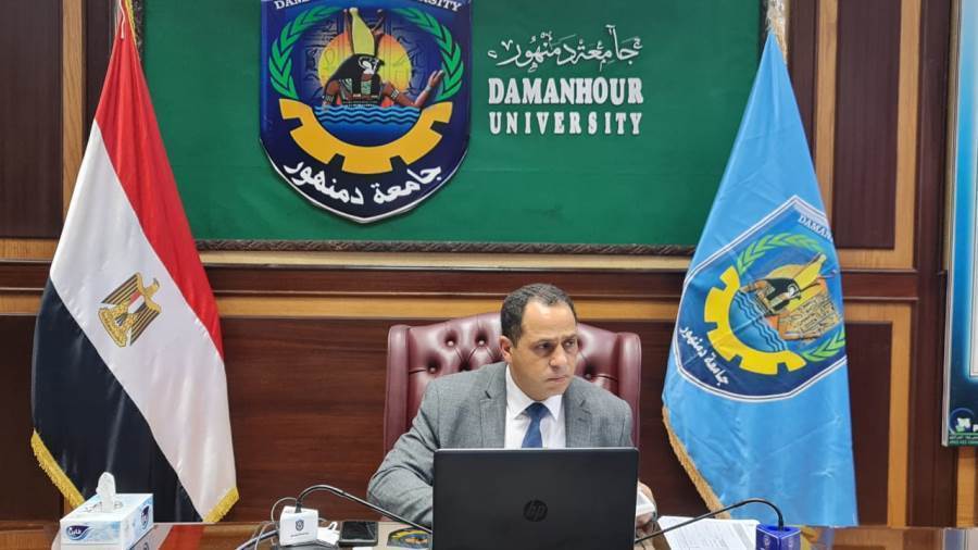 الدكتور عبيد صالح رئيس جامعة دمنهور