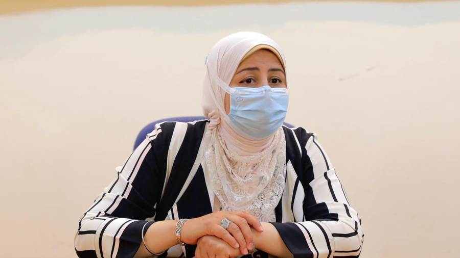 الدكتورة منال أبو سمرة مقررة الفرع