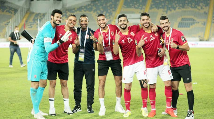 مباراة الأهلي وكايزر تشيفز