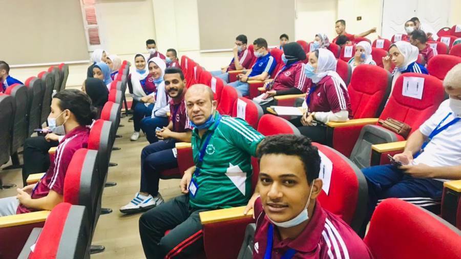 الوفد الطلابي المشارك من جامعة سوهاج