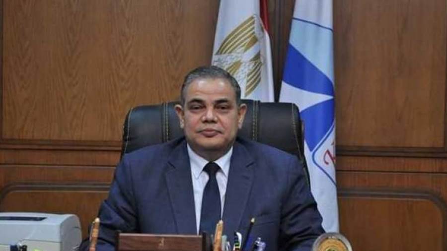 الدكتور عبد الرازق دسوقي