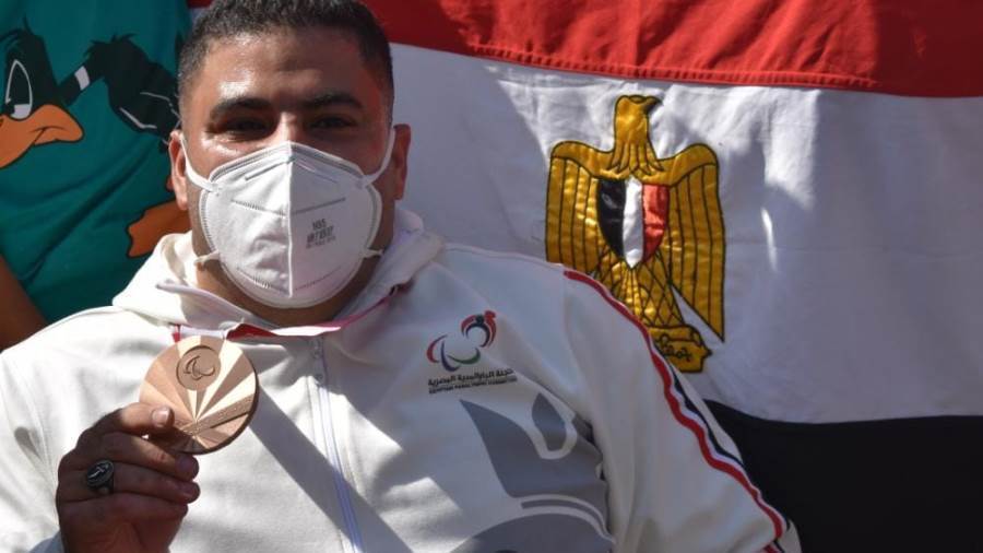 هاني عبد الهادي بطل رفع الأثقال البارالمبي