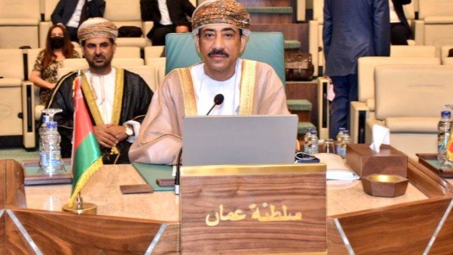 سفير سلطنه عمان بمصر ومندوبها لدي جامعة الدول العرببة