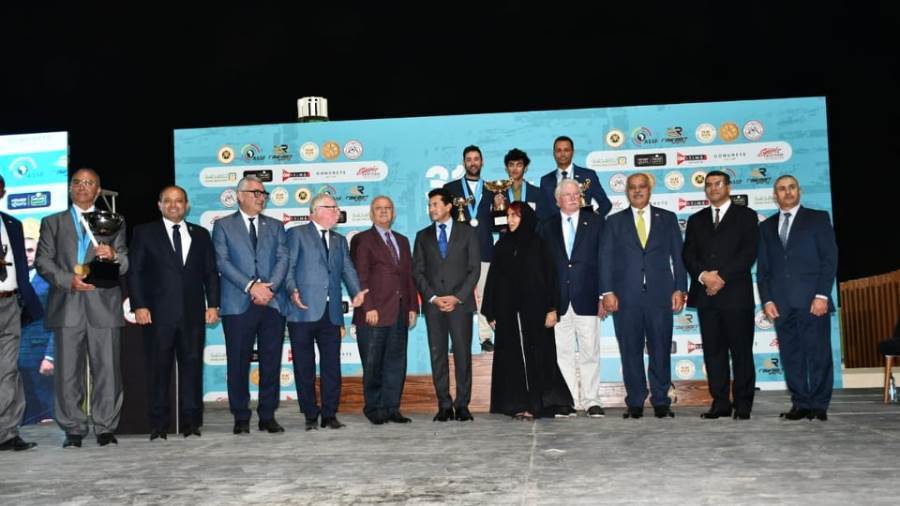 وزير الرياضة يشهد حصول مصر