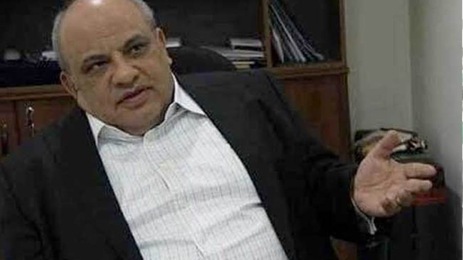 عاصم خليفة رئيس اتحاد الاسكواش ارشيفية
