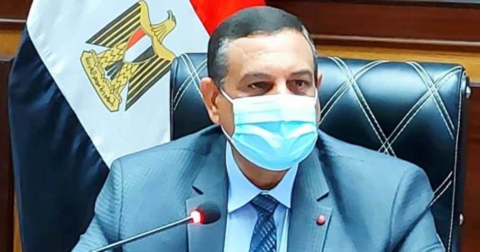 محافظ البحيرة