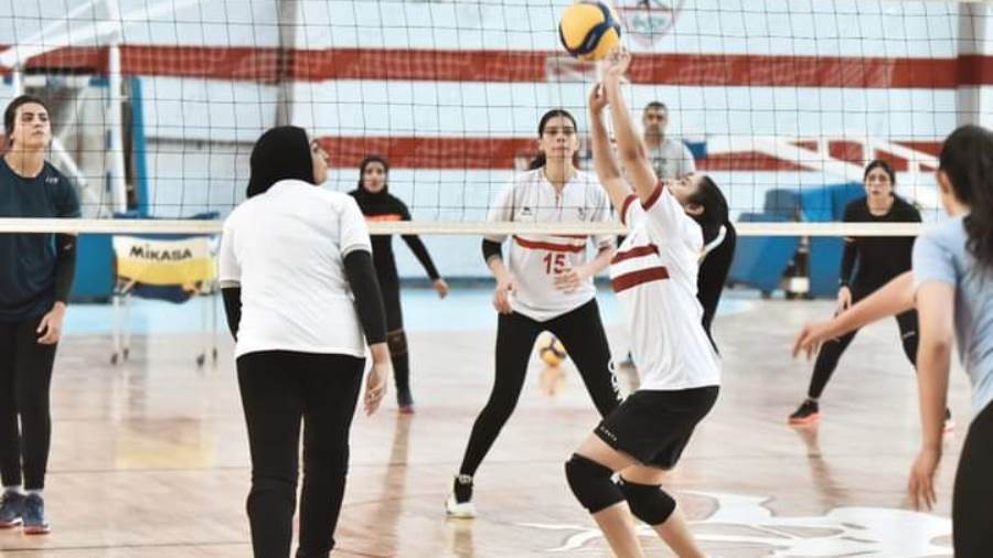 طائرة سيدات الزمالك أرشيفية