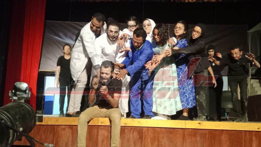 جانب من العرض