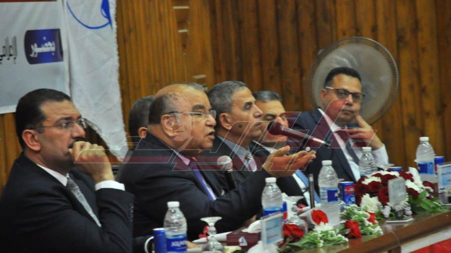 خلال الندوة